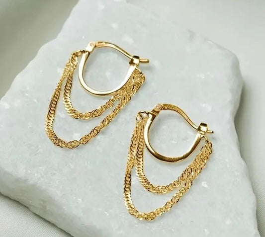 Pretty Chain Pendant Hoop Earrings