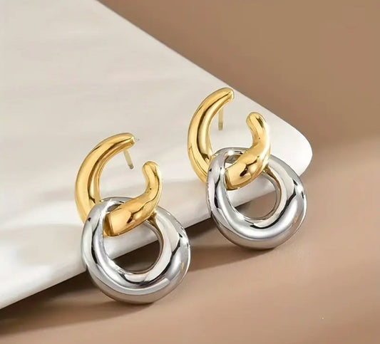 Double Circles Fashion Bohemian Style Earrings.